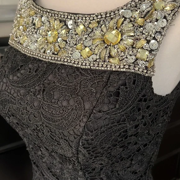 NARCES COCKTAIL DRESS - Picture 5 of 17